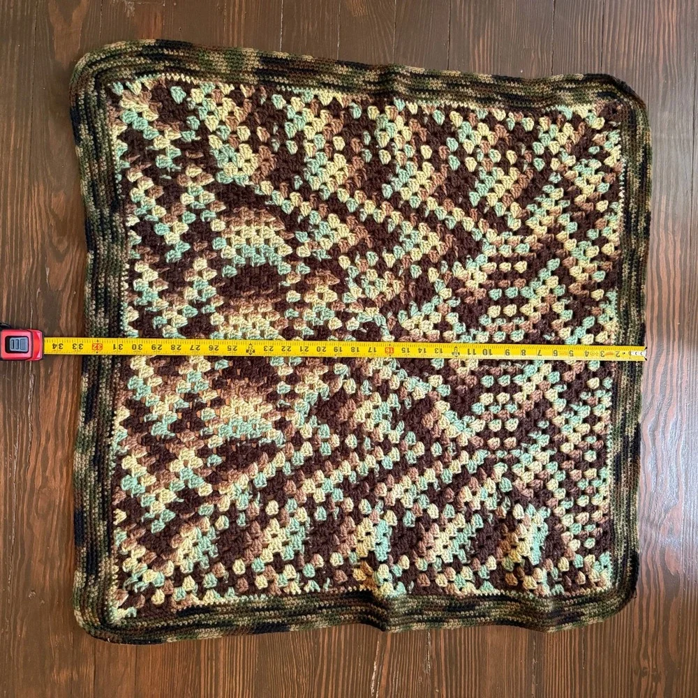 Vintage Handmade Crochet Granny Square‎ Afghan Lap Blanket Throw 32